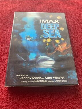 Deep Sea (Blue) DVD Featuring Johnny Depp & Kate Winslet